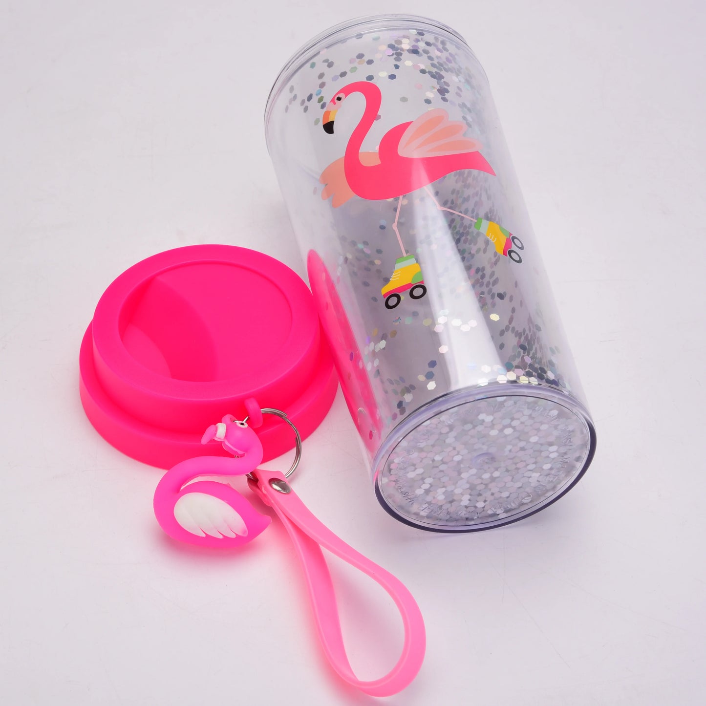 Glittery Travel Cups with Cute Keychains – Sparkle on the Go!